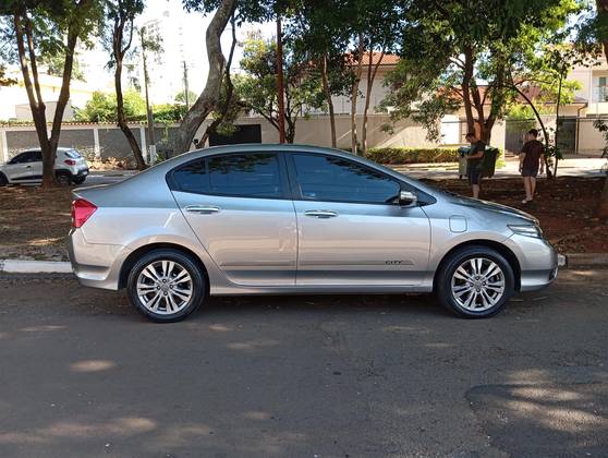 HONDA CITY 1.5 EX 16V FLEX 4P AUTOMÁTICO